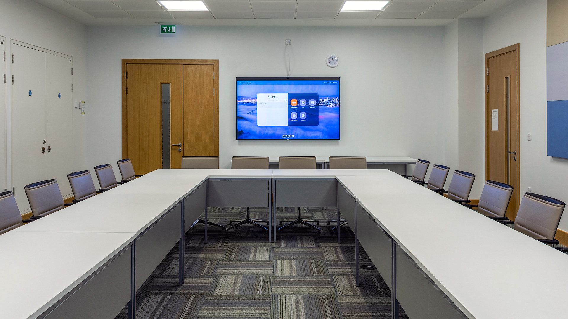 University College Dublin Standardised with DTEN For Consistent Hybrid Meetings Across Campus
