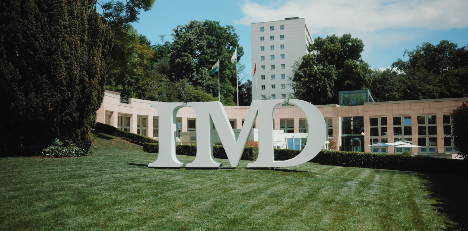Top ranked Business School, IMD, uses DTEN devices to facilitate global communication and collaboration in their 40+ study rooms and meeting spaces.